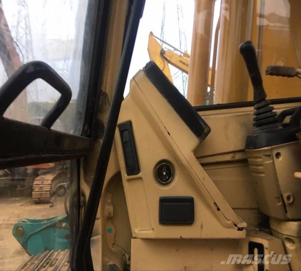 CAT 320 B Roomikekskavaatorid
