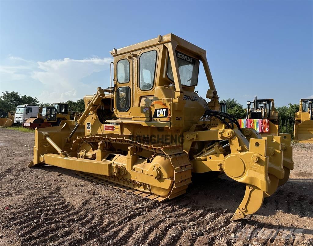CAT D7G Buldooserid