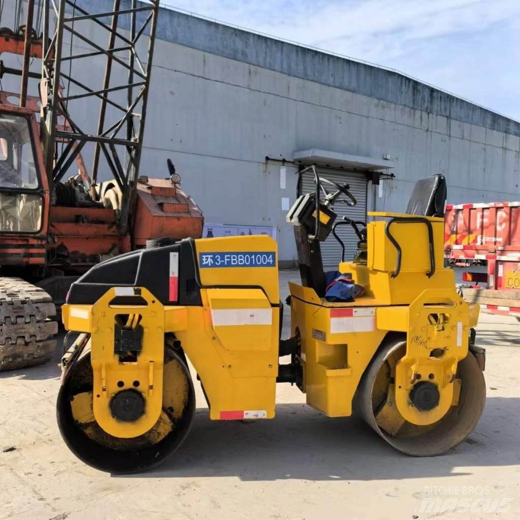 Dynapac CC 142 Tandemrullid