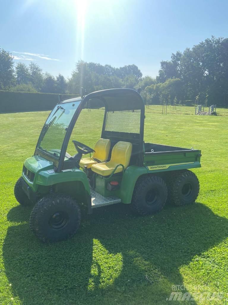 John Deere TH 6x4 ATV-d