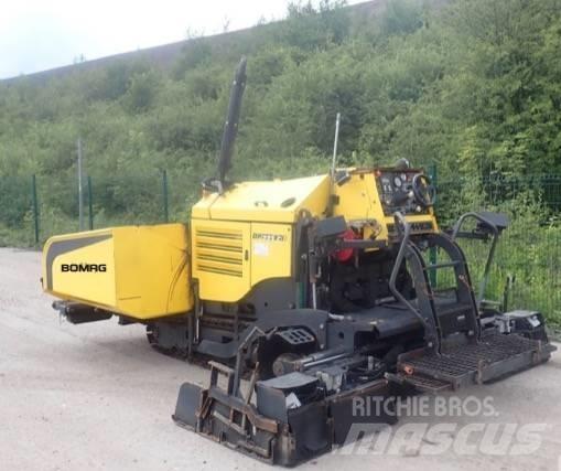 Bomag BF 223 C Asfaldilaoturid