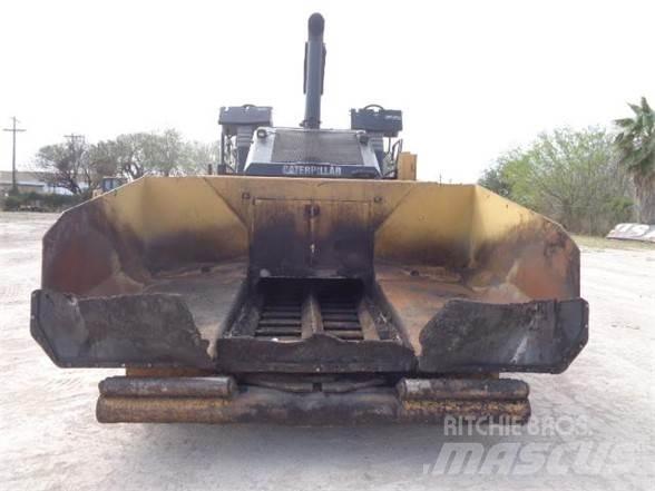 CAT AP-600D Asfaldilaoturid
