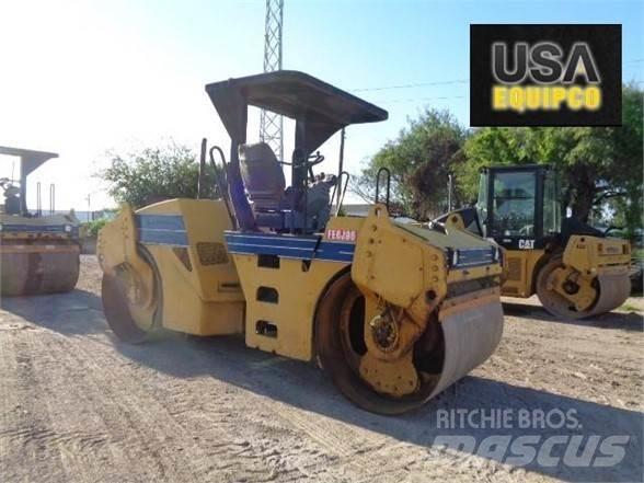 CAT CB-534D Ühe trumliga rullid