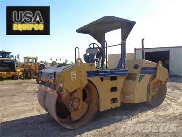 CAT CB-534D Ühe trumliga rullid