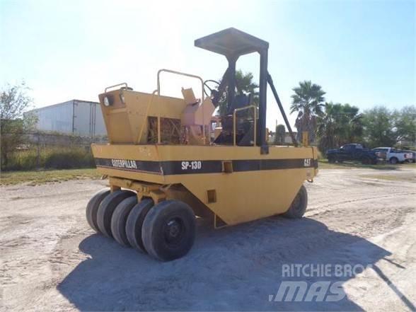 CAT PS-130 Pneumorehvidega rullid