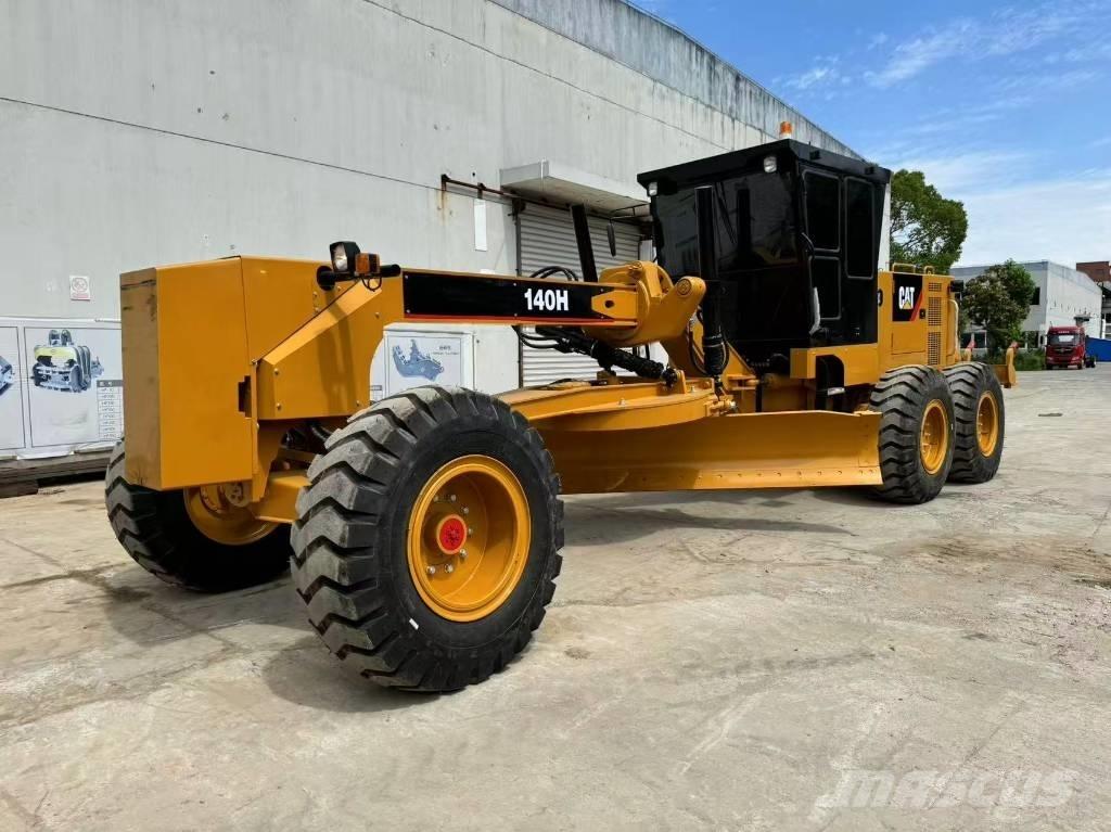 CAT 140H Greiderid