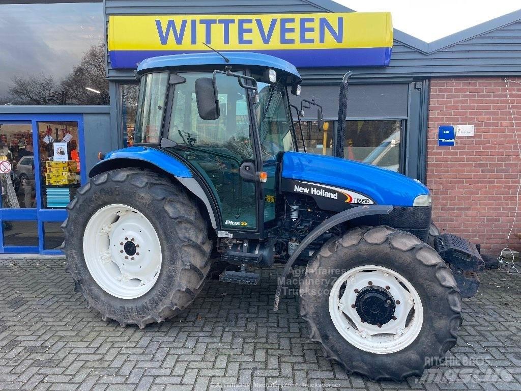 New Holland TD 95 D Traktorid