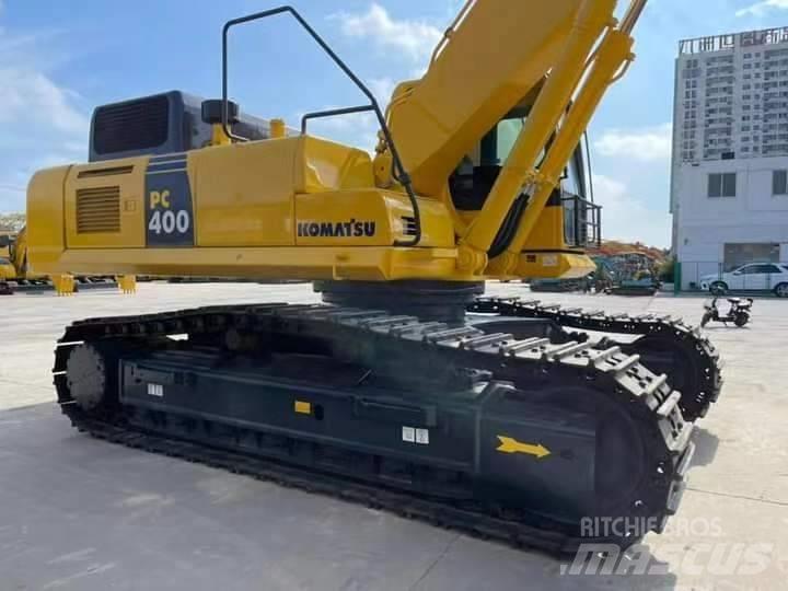 Komatsu PC 300-8 Roomikekskavaatorid