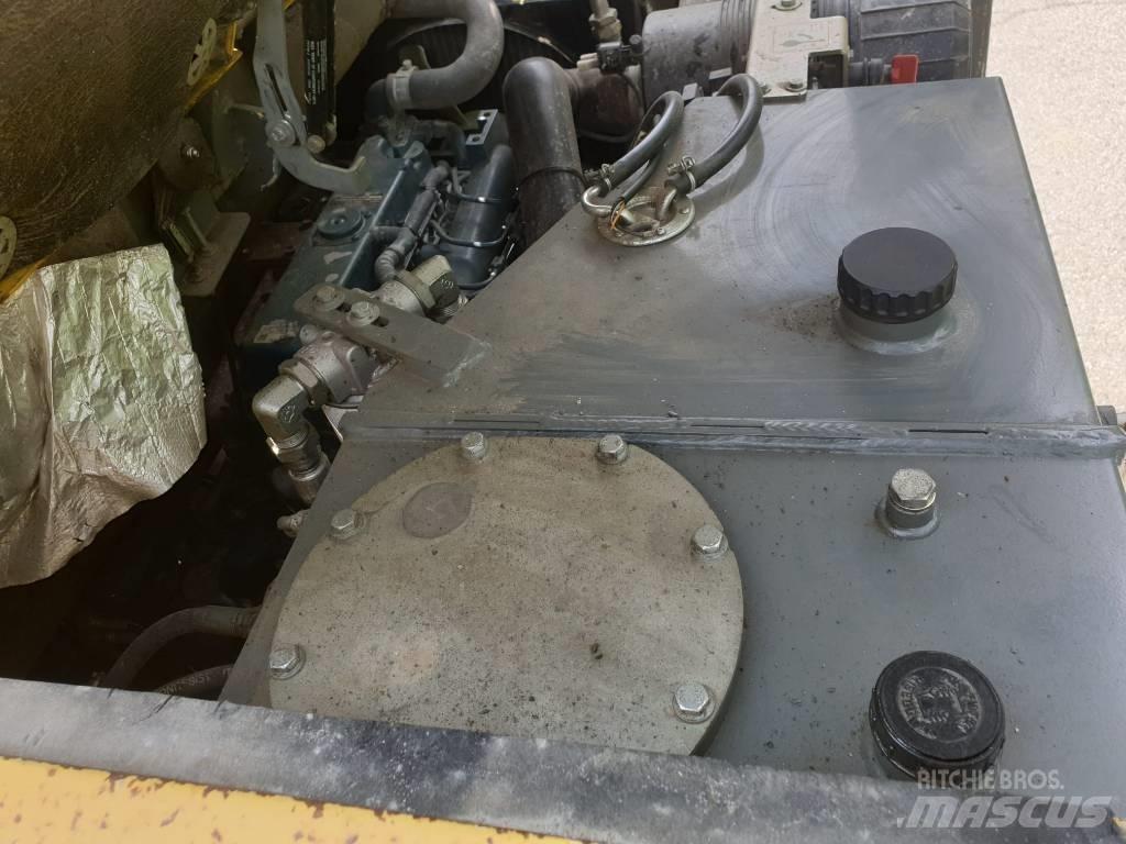 Wacker Neuson DT 25 Roomikkallurid