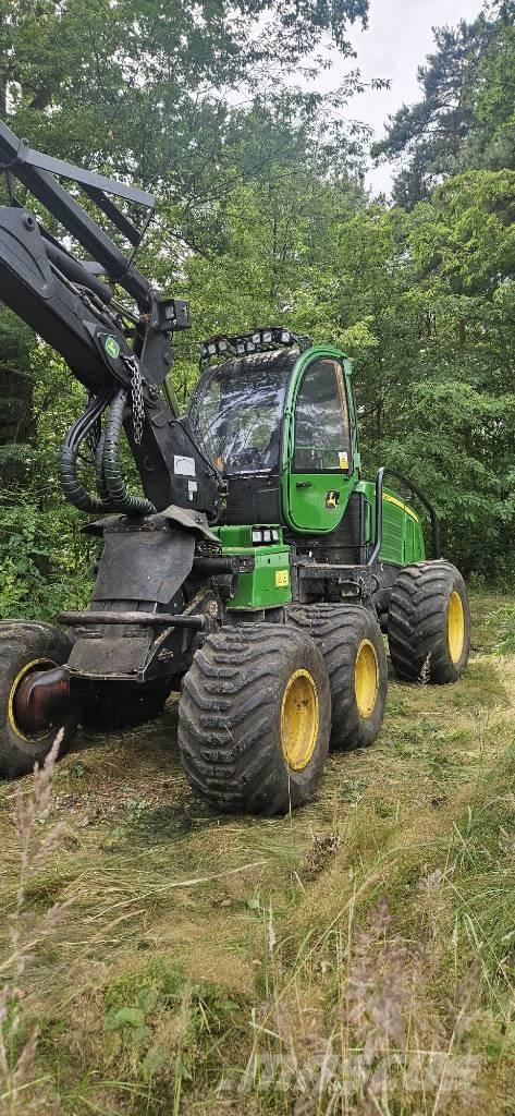John Deere 1070e Harvesterid