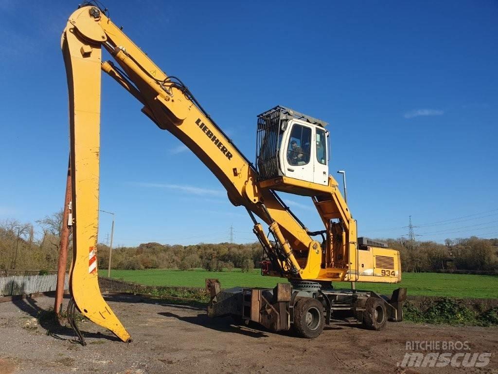 Liebherr A 934 C Materjalikäitlusmasinad