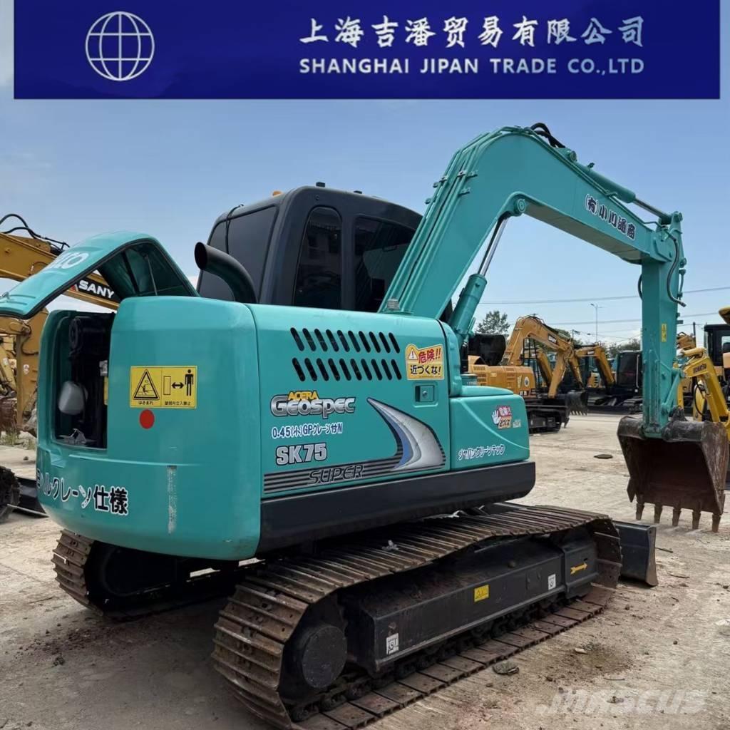 Kobelco SK 75 Väikeekskavaatorid 7t-12t