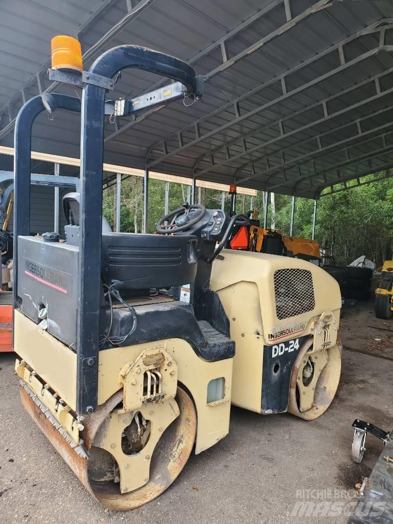 Ingersoll Rand DD 24 Tandemrullid