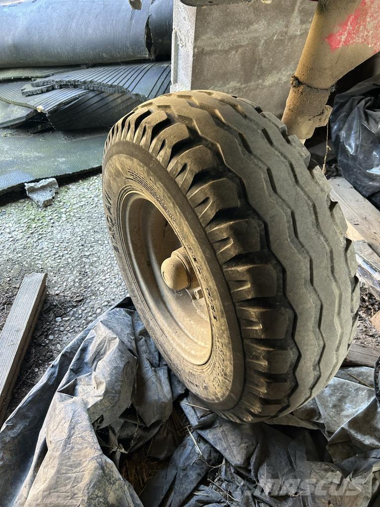 Fella TS1603 Vaalutid