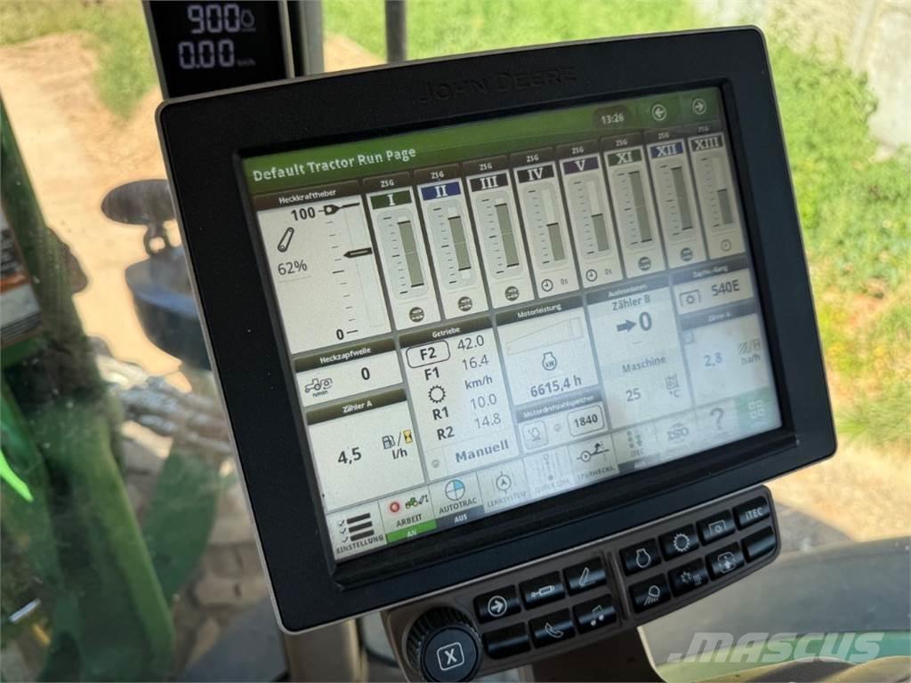 John Deere 7230 r Traktorid
