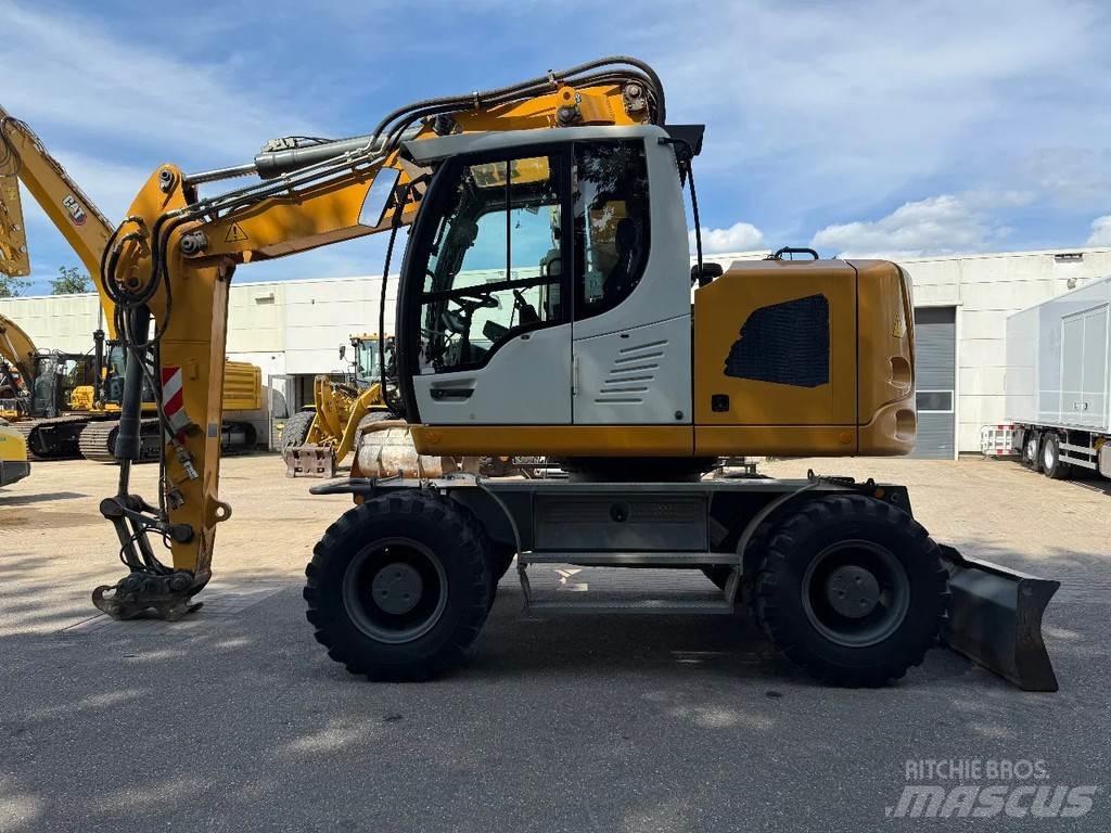 Liebherr A918 Ratasekskavaatorid