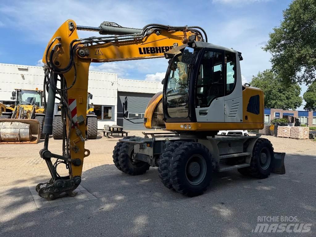 Liebherr A918 Ratasekskavaatorid