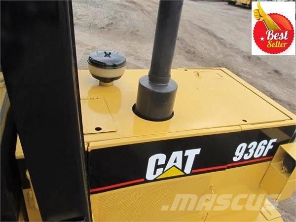 CAT 936 F Rataslaadurid