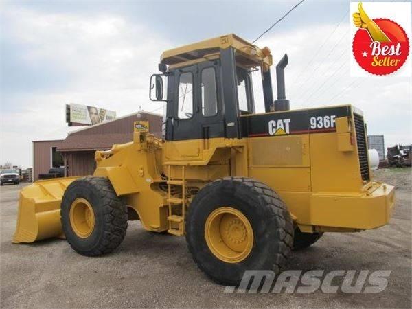 CAT 936 F Rataslaadurid