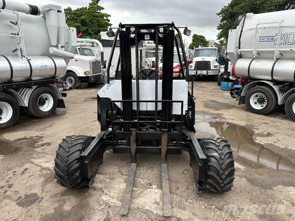 Palfinger CR50 Maastikutõstukid