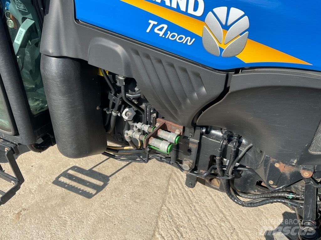 New Holland T 4.100 Traktorid