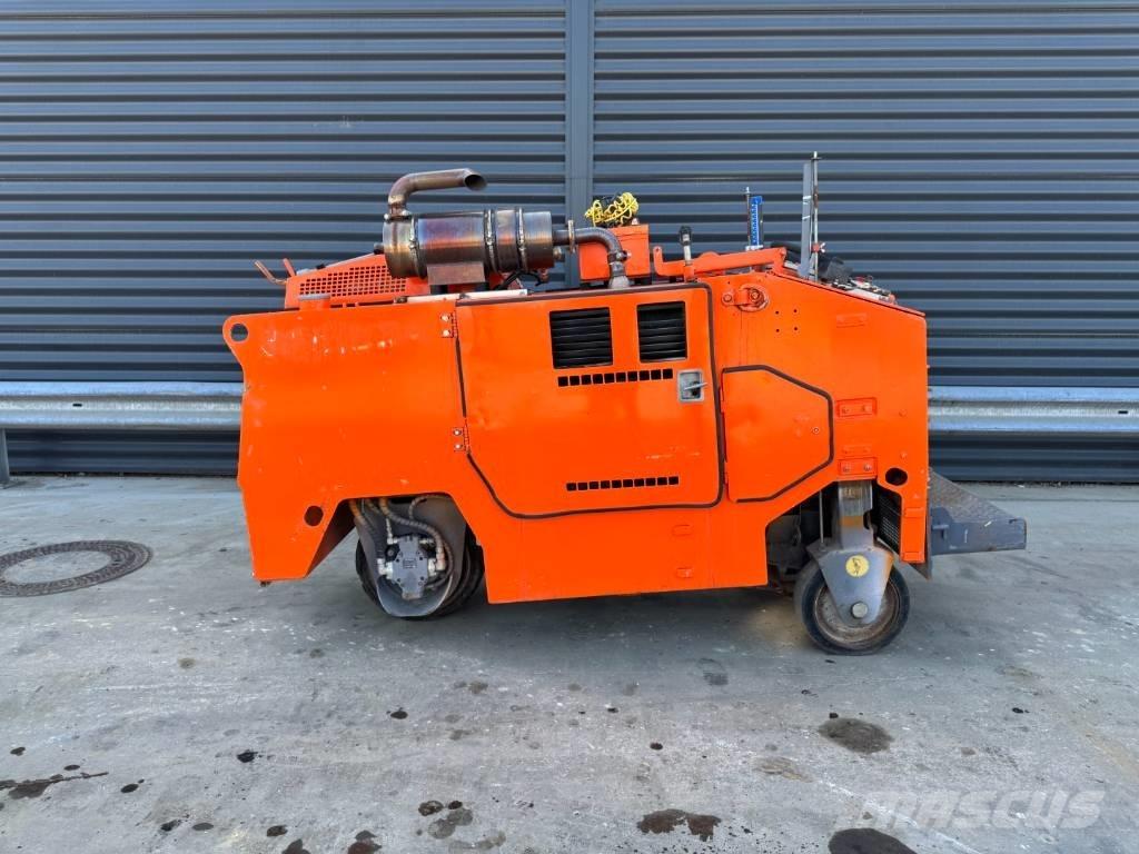 Wirtgen W 350 Asfaldi külmfreesimise masinad