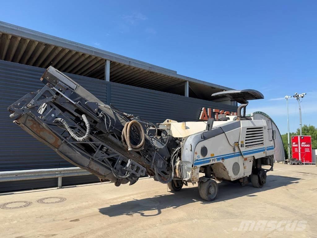 Wirtgen W 100 F Asfaldi külmfreesimise masinad