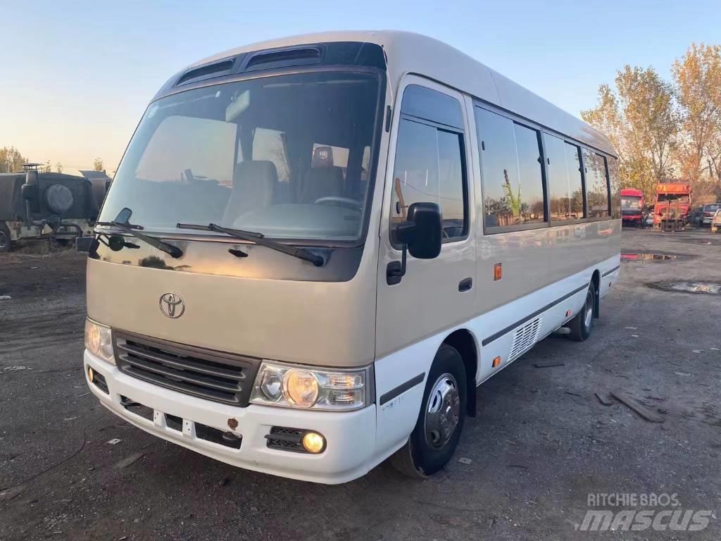 Toyota Coaster Bus Väikebussid