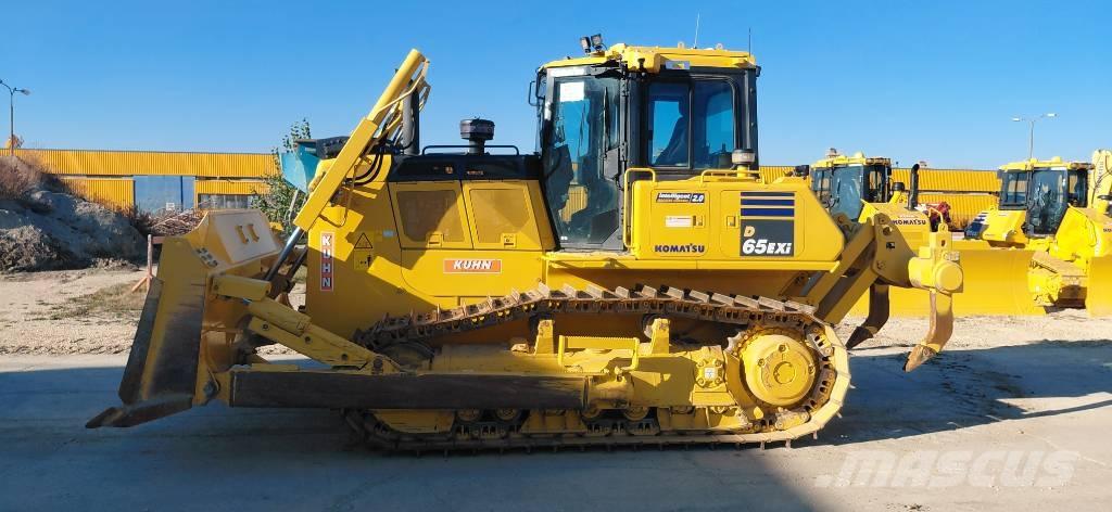 Komatsu D65EXi Buldooserid