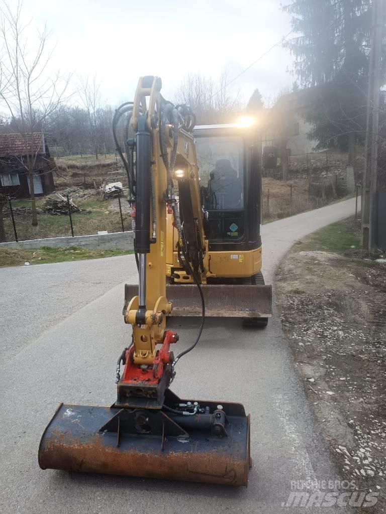 CAT 303 E CR Roomikekskavaatorid