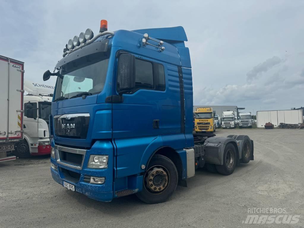 MAN TGX 28.480 6X2 Sadulveokid