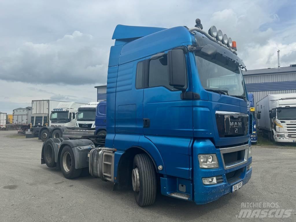 MAN TGX 28.480 6X2 Sadulveokid