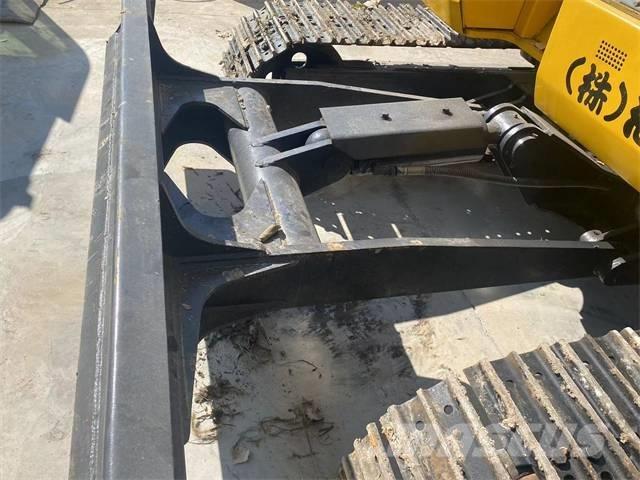 Komatsu pc78us Roomikekskavaatorid