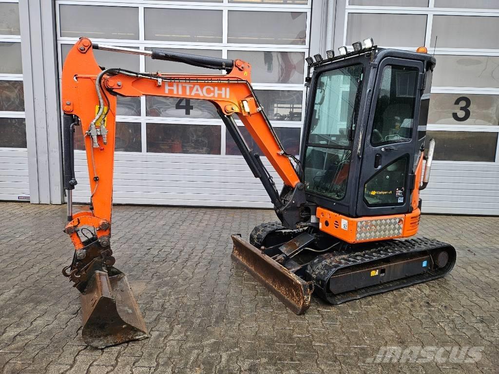 Hitachi ZX26U Miniekskavaatorid < 7 t