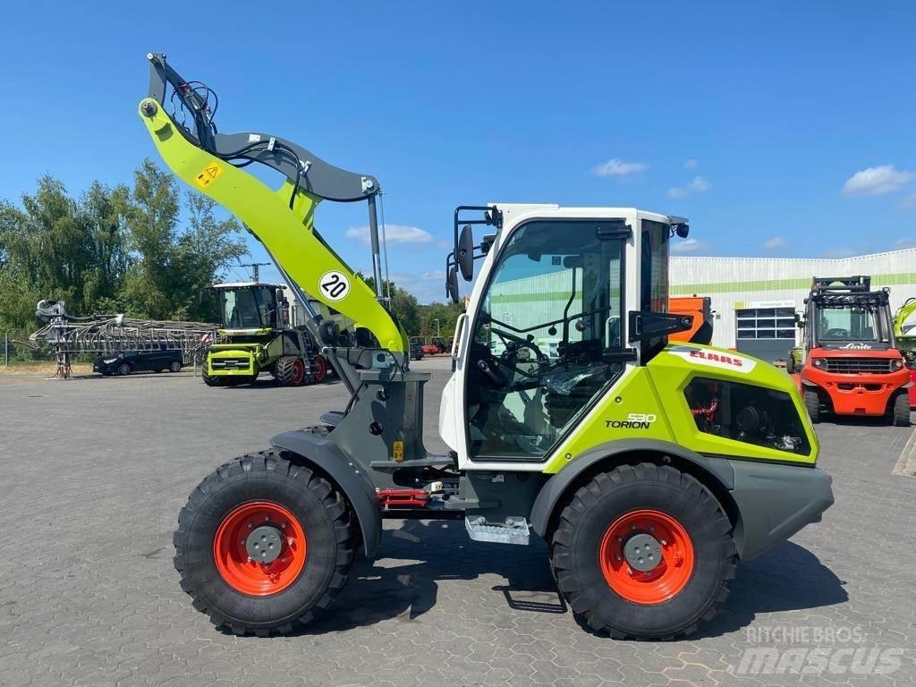 CLAAS Torion 530 Rataslaadurid