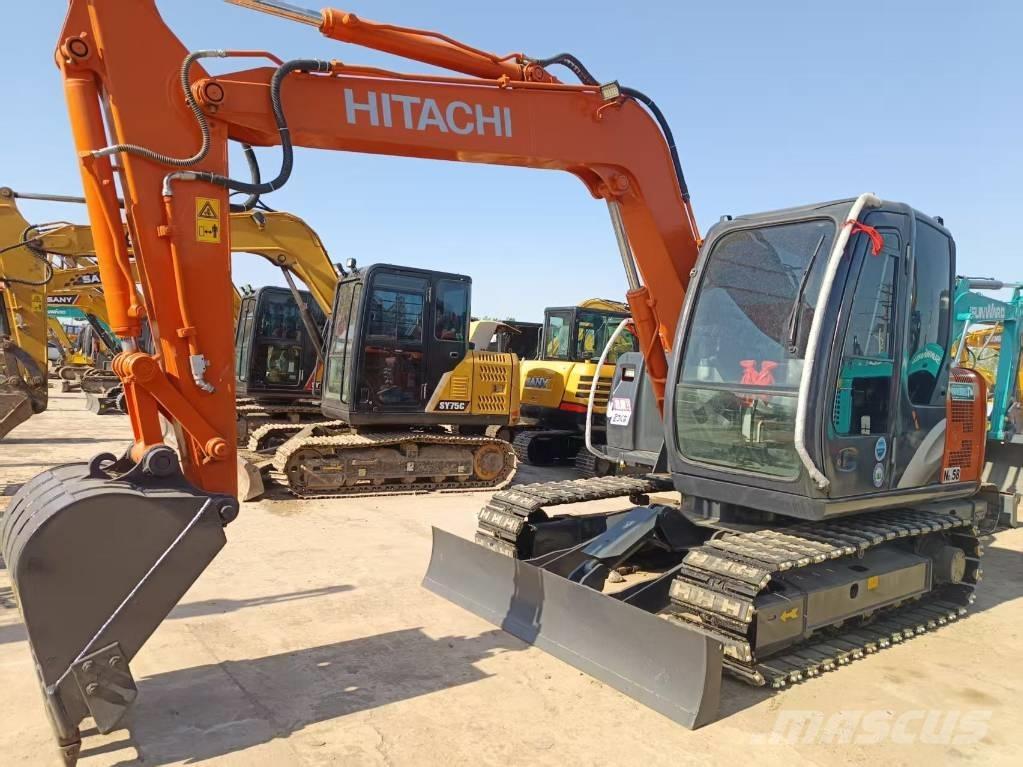 Hitachi ZX 70 Väikeekskavaatorid 7t-12t