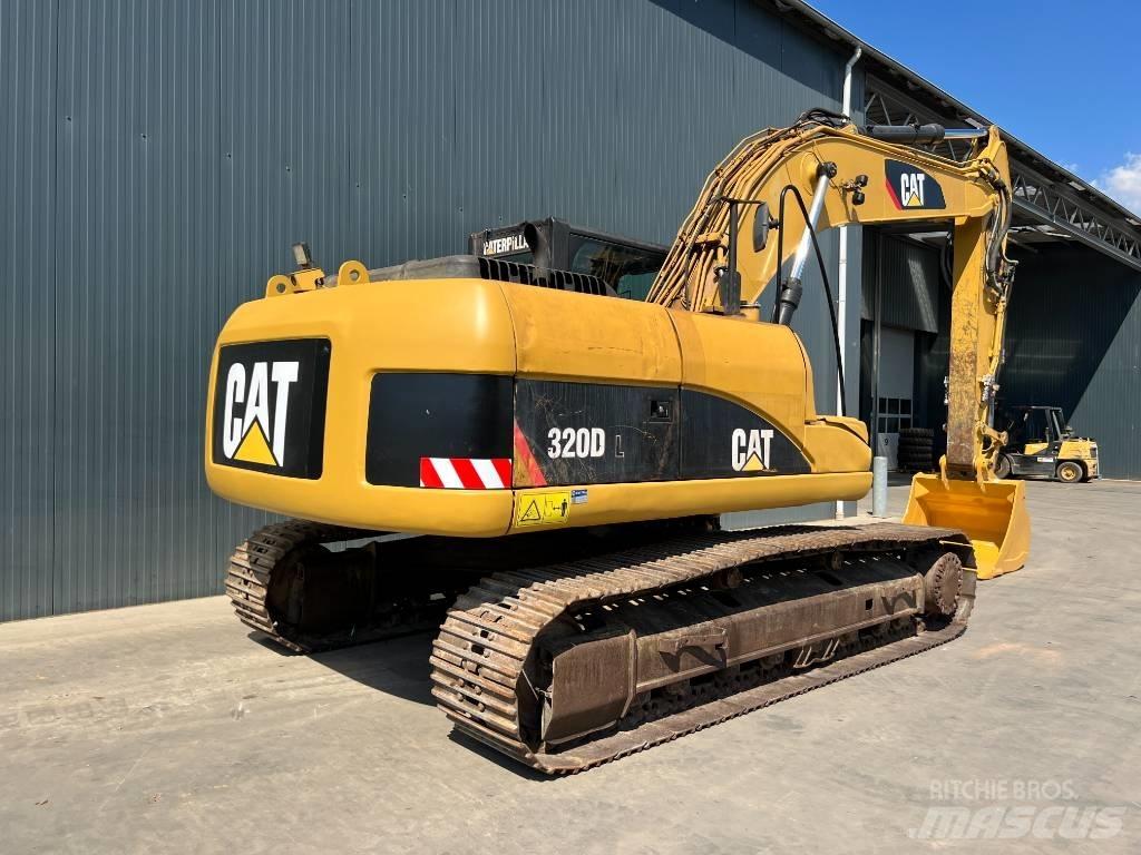 CAT 320 D L Roomikekskavaatorid