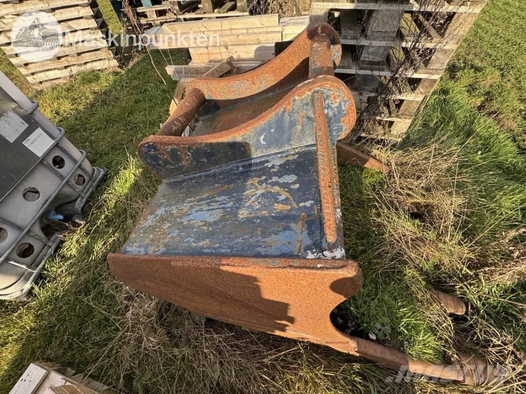 Komatsu PC 120-5K Roomikekskavaatorid