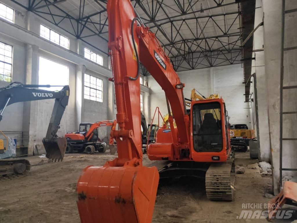 Doosan DH 150 LC-7 Roomikekskavaatorid