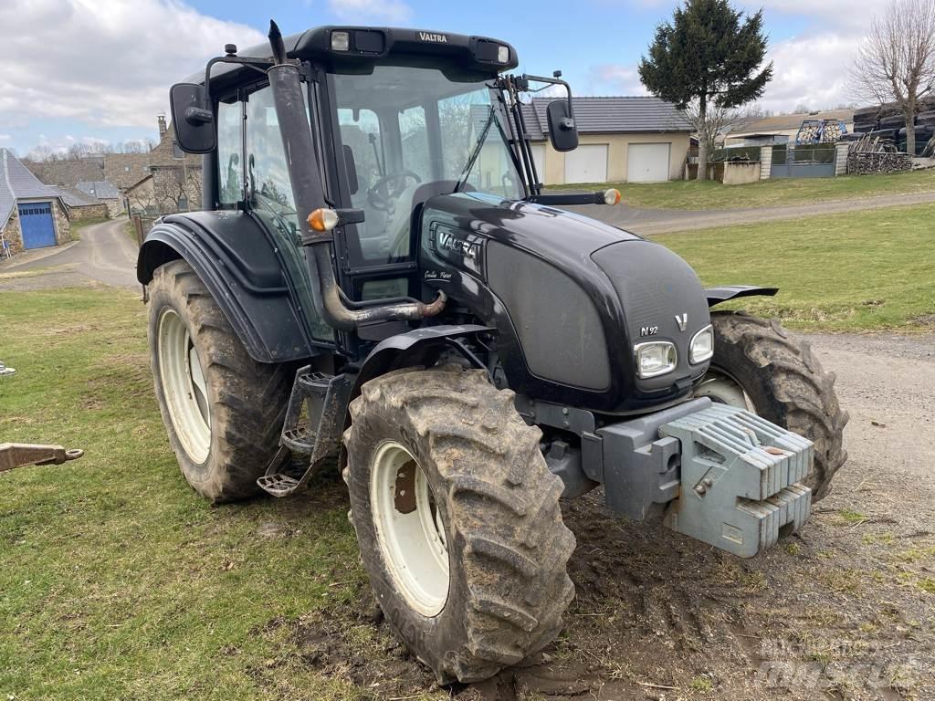 Valtra N92 HITECH Traktorid