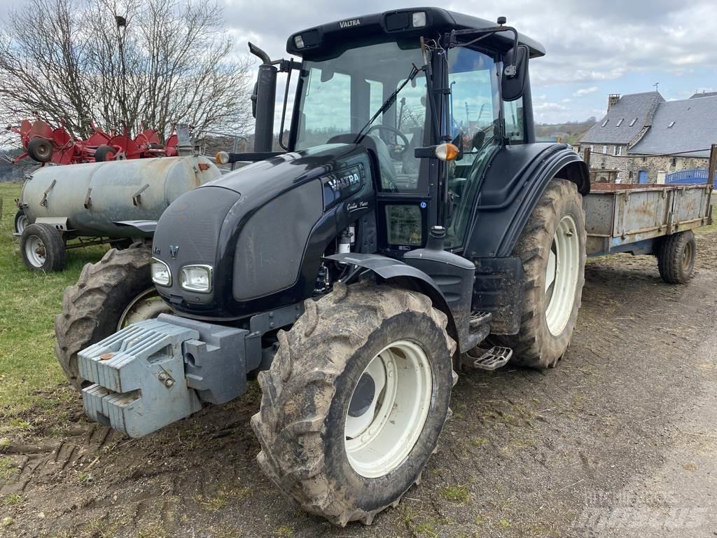 Valtra N92 HITECH Traktorid