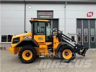 JCB 411 HT Rataslaadurid
