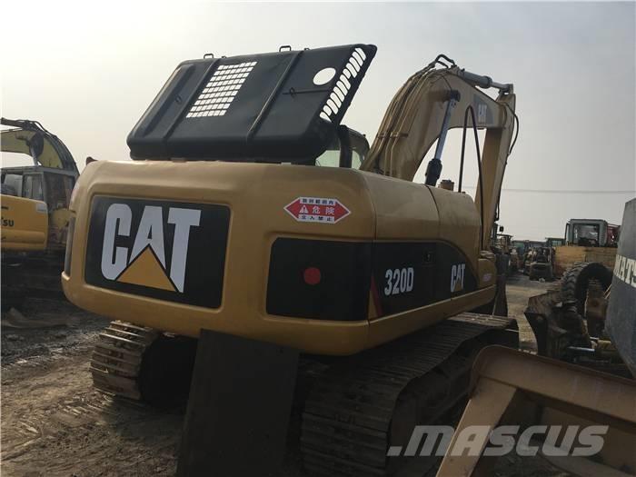 CAT 320 D Roomikekskavaatorid