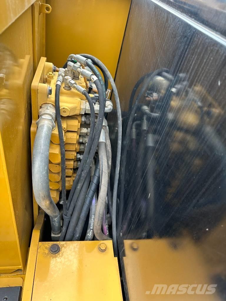 CAT 306 Miniekskavaatorid < 7 t