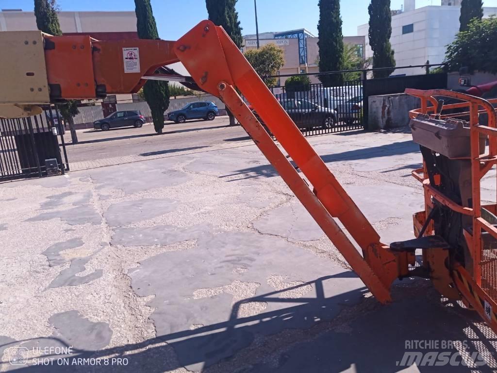 JLG 660 SJ Teleskoop poomtõstukid