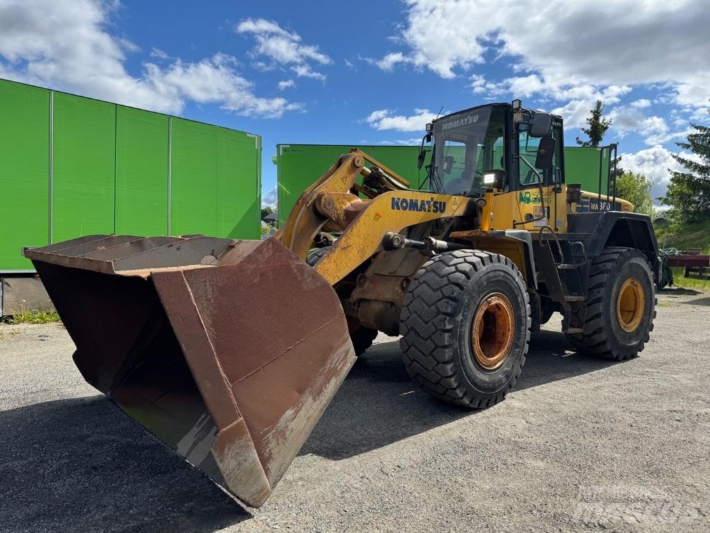 Komatsu WA 380 Rataslaadurid