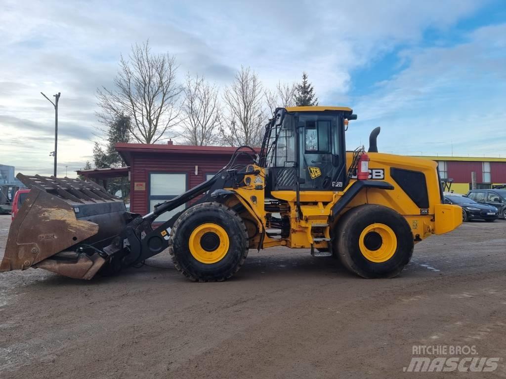 JCB 437 Hi-Tip Rataslaadurid