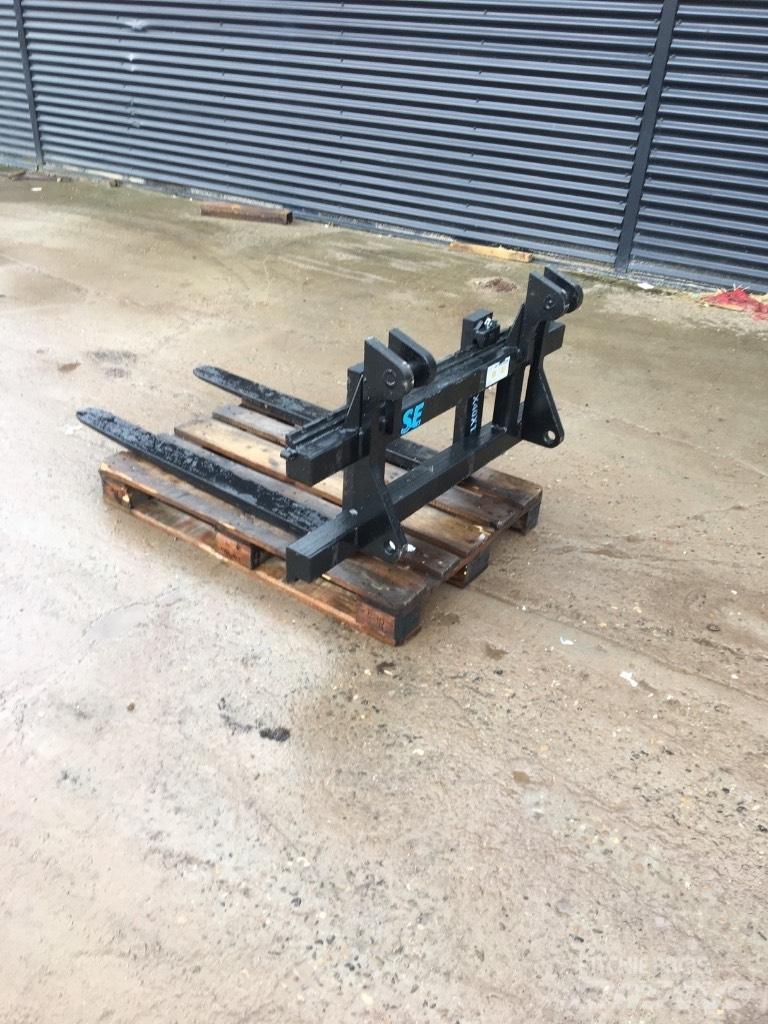  SE AB Terex TL65-80 Tõstekahvlid