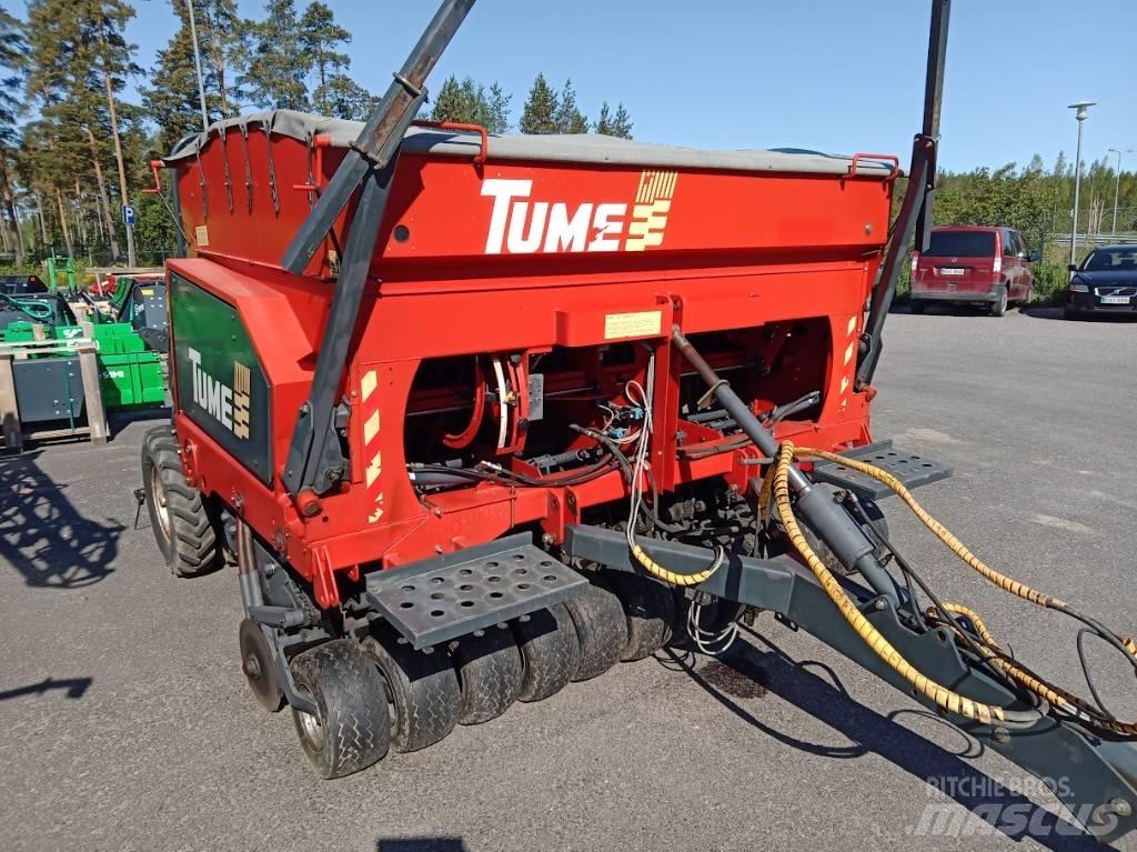 Tume Novacombi3000 Külvik-äkked