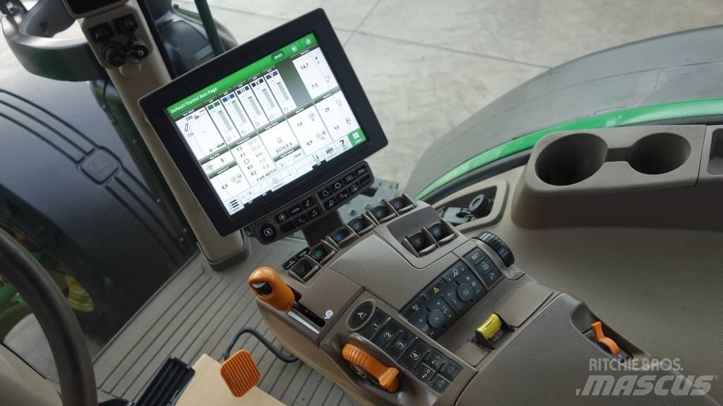 John Deere 8370 R Traktorid